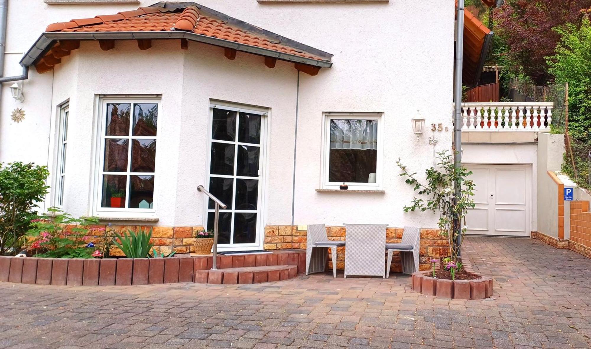 Rhein-Lahn Auszeit Apartment Лахщайн Екстериор снимка